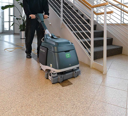 Speed Scrub 15 Micro-récureuse à commande arrière alt 13